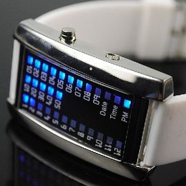 Fashion Baru Pria Wanita 29 flash LED biru Digital Olahraga Perhiasan Putih