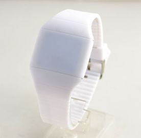Biru / putih Mode Silicone Led Perhiasan 100% Silicone Strap untuk boys and girls