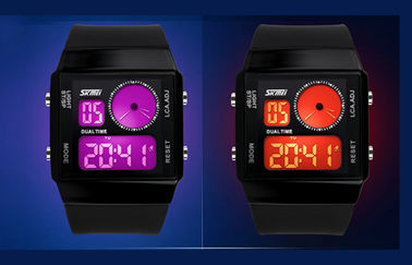Unisex Waktu Dua Analog Digital Perhiasan Ganda Waktu Dengan 5 Warna latar