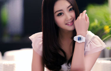 Elegan Wanita Putih Digital Perhiasan ABS Case 12/24 Jam jam Wrist