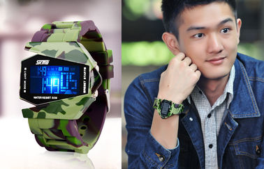 Multifungsi Digital Perhiasan Unisex EL Backlight 3 ATM Jam tangan Militer