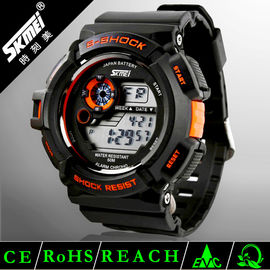 Pria Multifungsi Digital Watch Dengan El Backlight Chime Per Jam