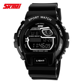 LCD Multifungsi Digital Wrist Watch Dengan PU Strap Nickel Gratis