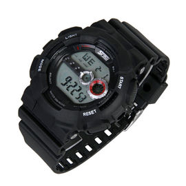 Hitam Olahraga Multifungsi Digital Perhiasan Stopwatch Fungsi Alarm Untuk Pria