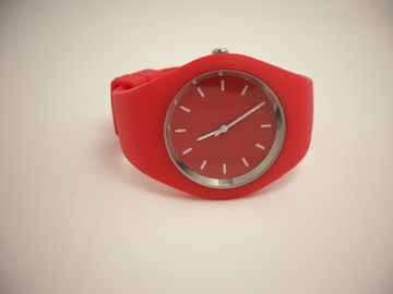 2014 Indah Barang Silicone Jam Desain Populer