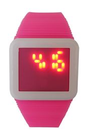 Kid Lapangan LED Digital Wrist Watch Silicone Band AM PM Perhiasan Untuk Hadiah