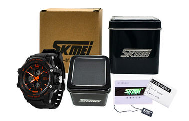 OEM Man Ganda Zona Waktu Analog Digital Wrist Watch Dengan Chime Per Jam