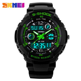 Durable Analog Digital Wrist Watch Dengan Gerakan Baterai Jepang