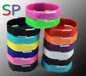 Waterproof Unisex Sport Gelang Silicone Wrist Watch, Led Digital Layar Sentuh Perhiasan