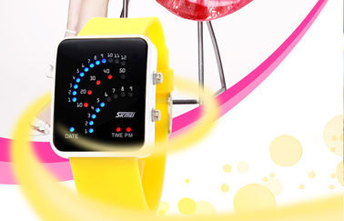Hitam 12/24 Jam LED Digital Wrist Watch Alloy Kasus Untuk Remaja