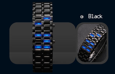 Tahan air LED Digital Wrist Watch, Man Iron Samurai Perhiasan