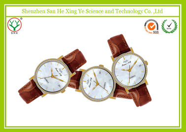 Berlian mewah Jelly Pria Wrist Watch Jepang Quartz Movt Dengan Brown Strap