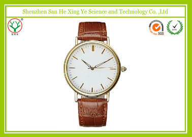 Berlian mewah Jelly Pria Wrist Watch Jepang Quartz Movt Dengan Brown Strap