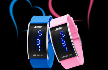Unisex PU Band LED Digital Wrist Watch 3 Water ATM Tahan
