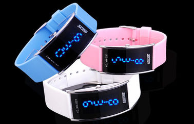 Unisex PU Band LED Digital Wrist Watch 3 Water ATM Tahan