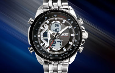 Mens Bisnis 12/24 jam Logam Strap Tonton LCD Display Dengan Chime Per Jam