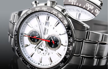 Quartz Watch Dengan Chronograph