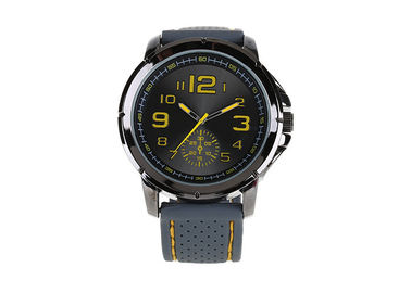 Disesuaikan menonton kuarsa Jepang Gerakan Analog dengan PU Band gaya sporty jam kuarsa