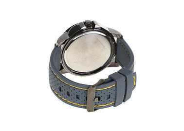 Disesuaikan menonton kuarsa Jepang Gerakan Analog dengan PU Band gaya sporty jam kuarsa
