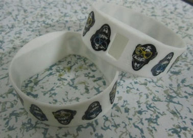 Mode Putih Digital Silicone Wristband Watches dengan Air 3ATM Tahan