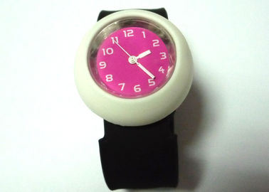 1ATM Air tahan Perhiasan Colorful Dial Slap Silicone Wristband Jam dengan Debossed Log