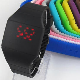 Mens kuning / Womens Olahraga Silicone Wristband Digital LED Layar Sentuh