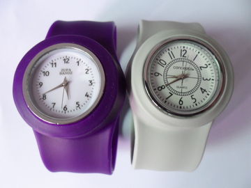 Eco-friendly Digital Silicone Band Perhiasan Purple Mewah Untuk Anak