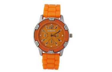 Wheel Shape Silicone Wristband Perhiasan 3 ATM shockproof Gadis Watches